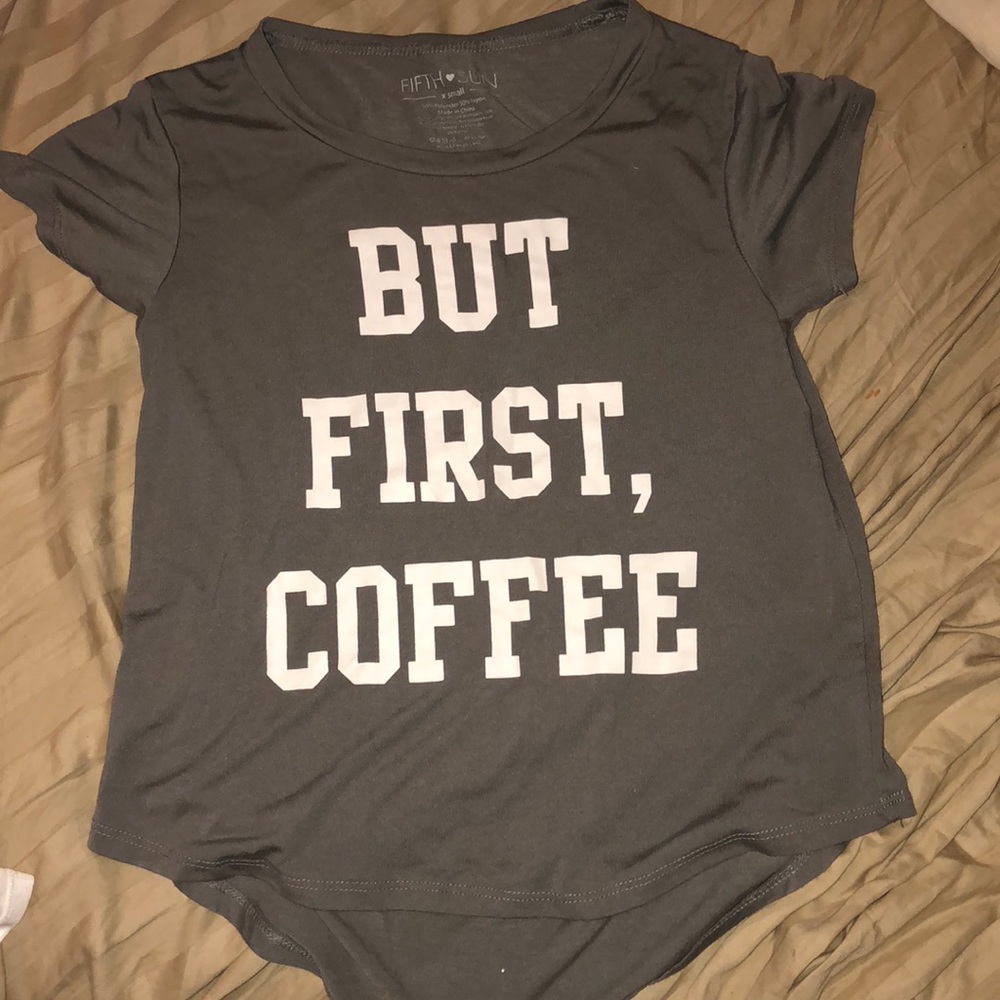 logo tee